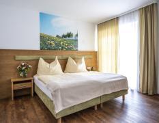 Hotel Hold - Gastwirtschaft Beispiel eines Doppelzimmers im Hotel Hold - Gastwirtschaft
